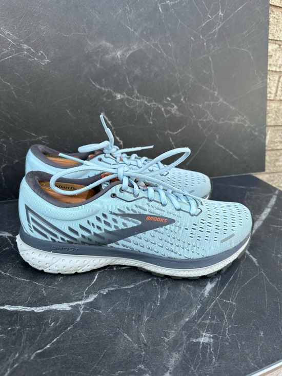 Brooks Shoes - Brooks Women's Light Blue Ghost Running Shoes size 9